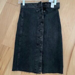 Abercrombie and Fitch -Ultra High Rise skirt size 2 /26
